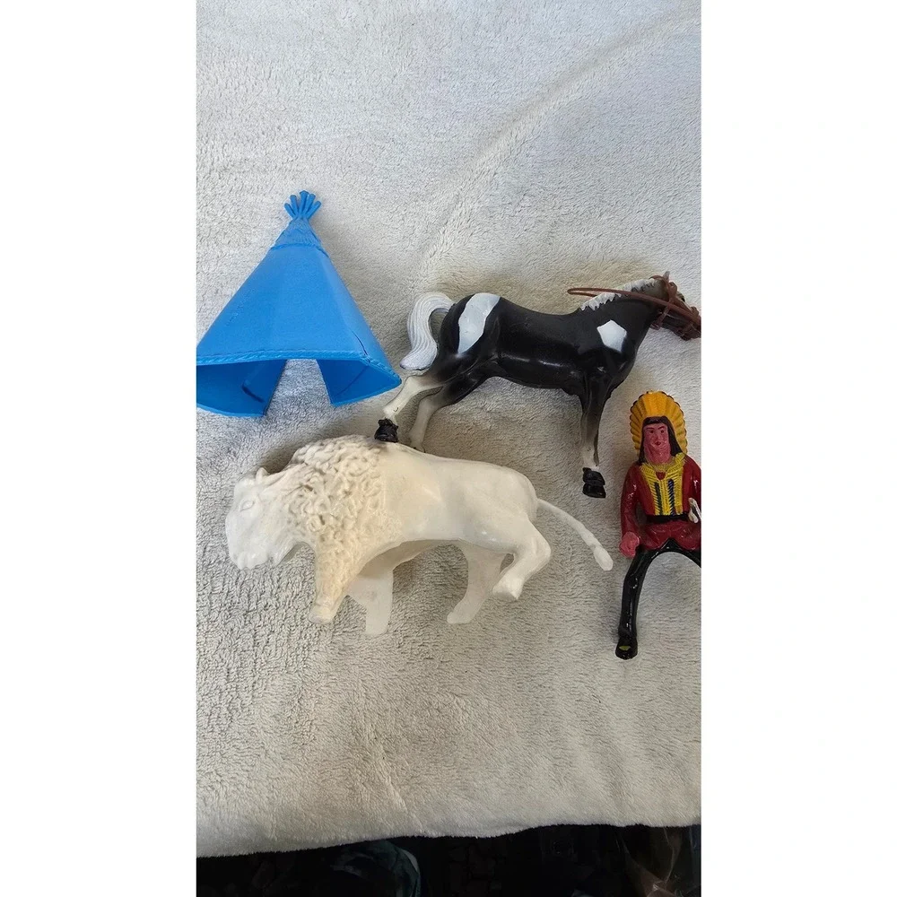 Vintage Western Toy Set Native American Chief Horse White Buffalo Teepee Figures